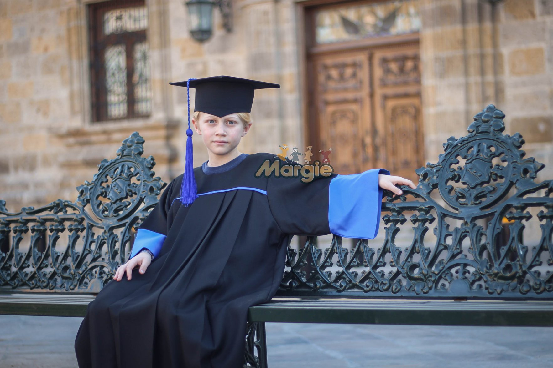 Toga de graduacion escolar para primaria y secundaria